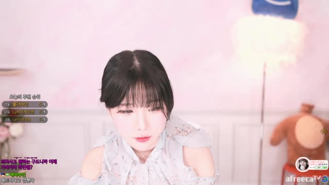 BJ♡에디린♡클립]친구들아 왜 물건 버리구 갔니..