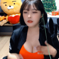 슴으로 드럼치는 여캠