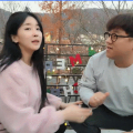 기뉴다x향이 뽀뽀.gif