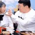 토마토 먹여주는 봉준