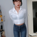 박하악 흰셔츠